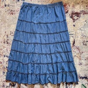 Seven Tier Circle Skirt - Medium